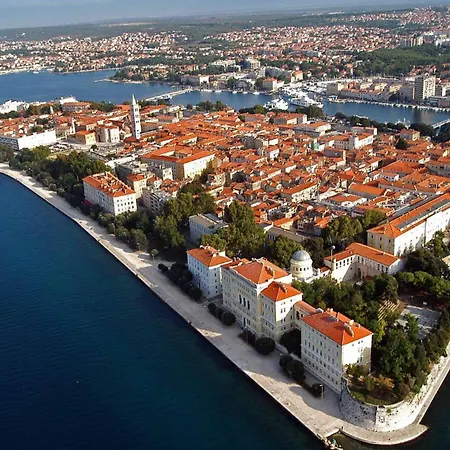 Apartment New! In Old Town Zadar